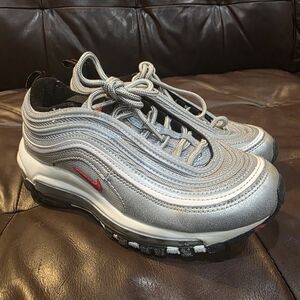 Nike Kids Silver and Red Sneakers